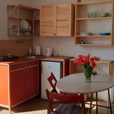 Friendly Place On Peldu Street Apartamento Liepāja